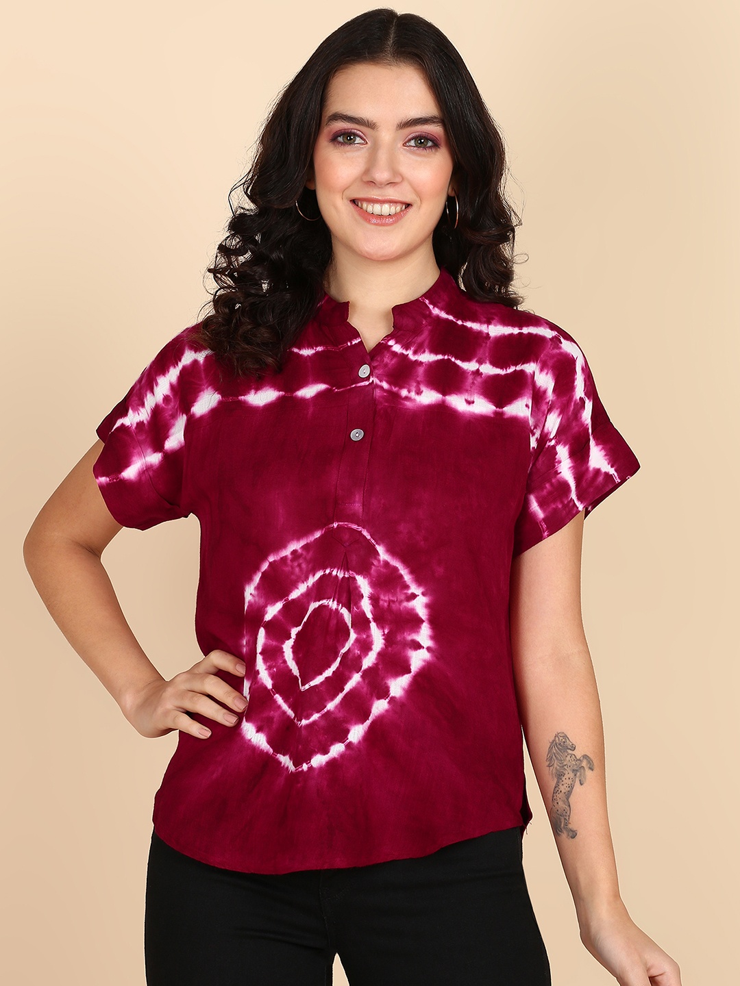 

Maaesa Tie and Dye Mandarin Collar Extended Sleeves Top, Fuchsia