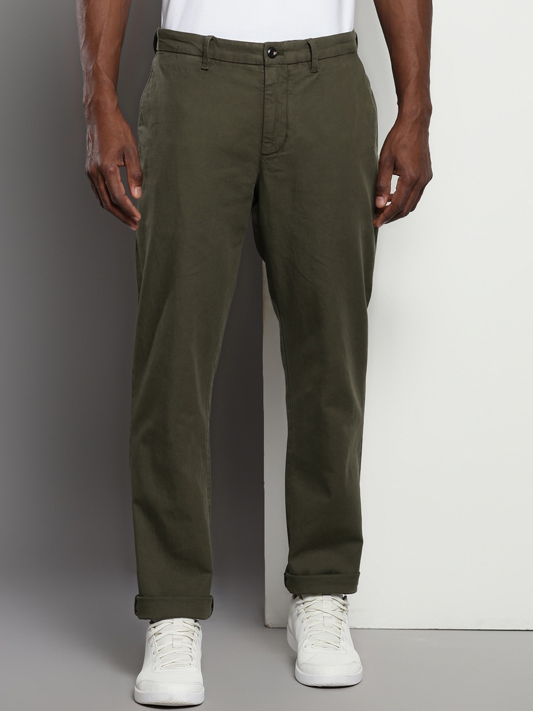 

Tommy Hilfiger Men Mid Rise Chinos, Olive