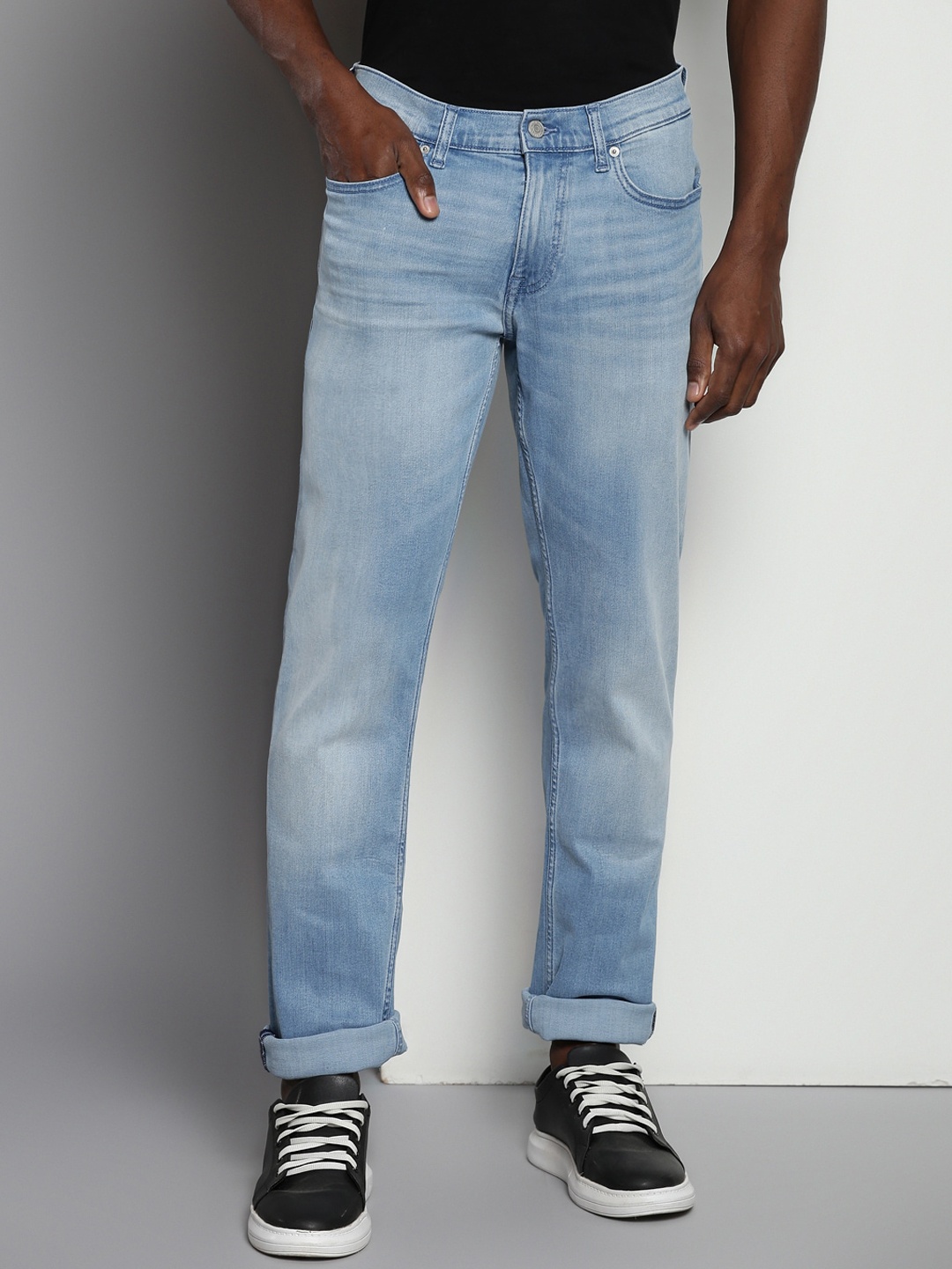 

Tommy Hilfiger Men Slim Fit Light Fade Clean Look Jeans, Blue