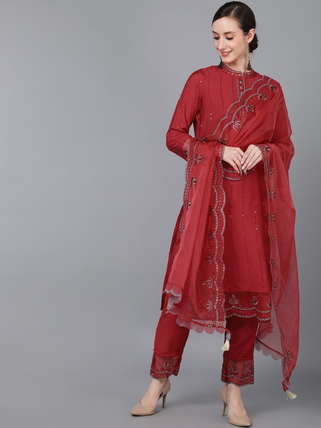 

KALINI Ethnic Motifs Embroidered Regular Thread Work Kurta With Trousers & Dupatta, Red