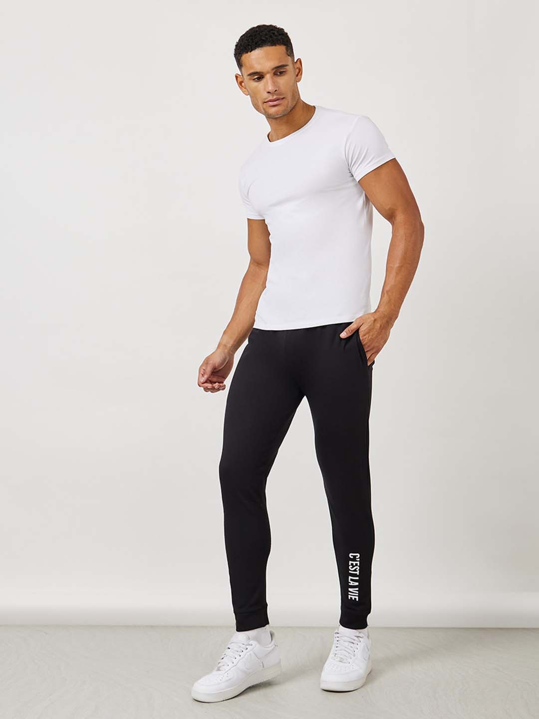 

Styli Typography Print Slim Fit Mid-Rise Pure Cotton Joggers, Black