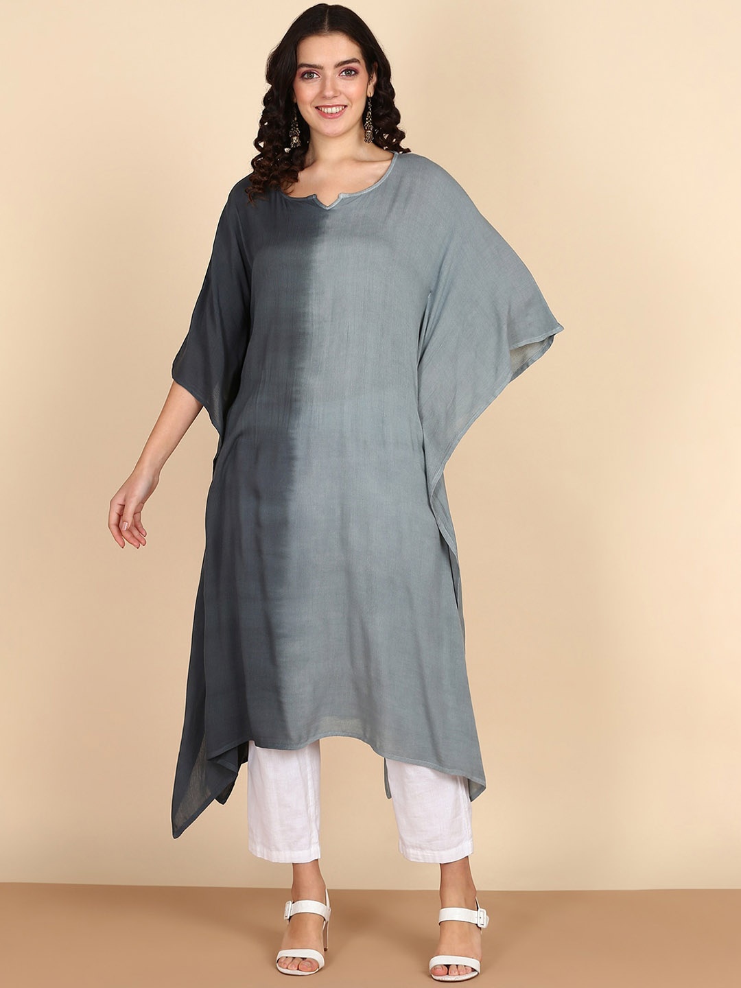 

Maaesa Tie & Dyed Printed Notch Neck Extended Sleeves Crepe Kaftan Kurta, Grey