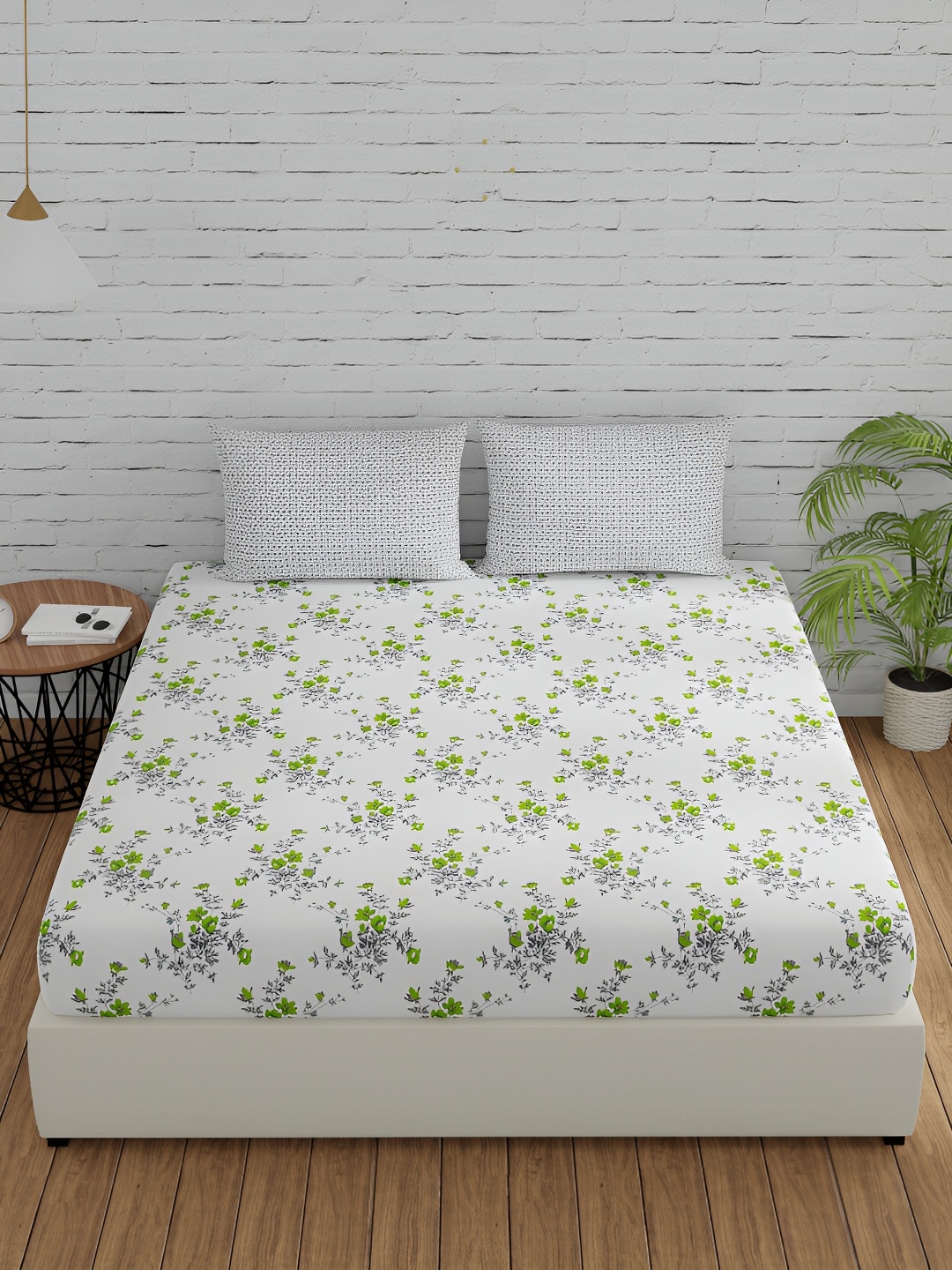 

Huesland Grey & Green Floral 144 TC Single Bedsheet with 1 Pillow Covers