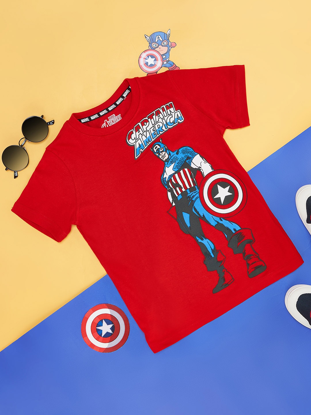 

Pantaloons Junior Boys Captain America Printed Round Neck Short Sleeves Regular T-shirt, Red