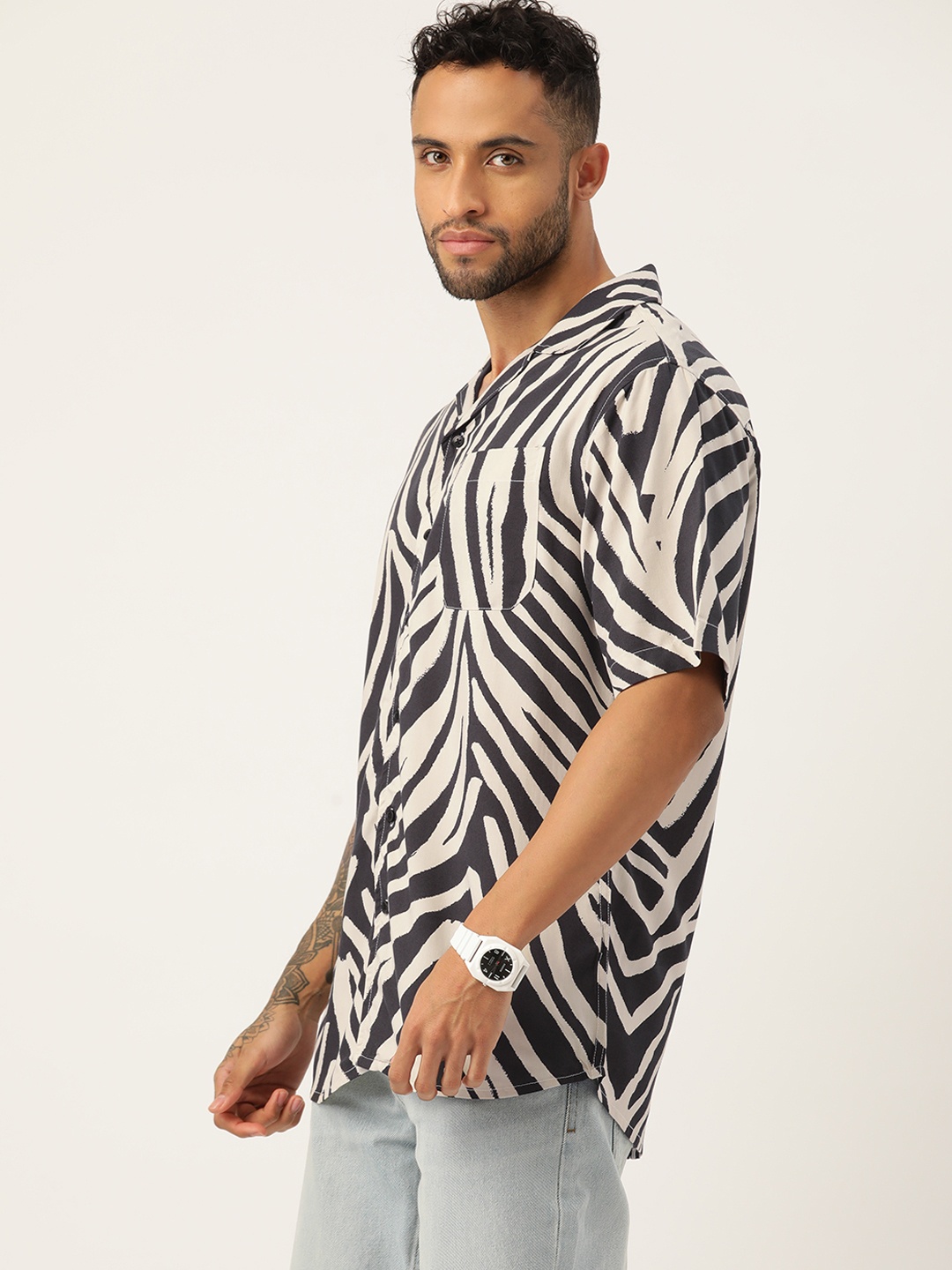 

ETC Men Animal Printed Cuban Collar Casual Shirt, Black