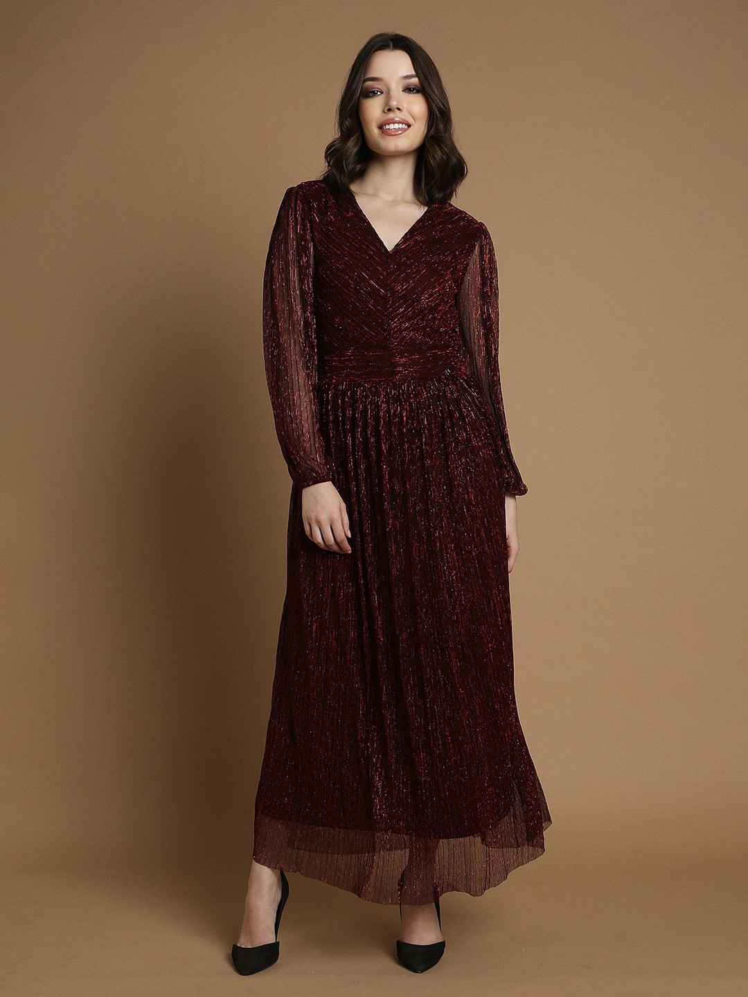 

Allen Solly Woman V-Neck Long Sleeves Sheen Maxi Dress, Maroon