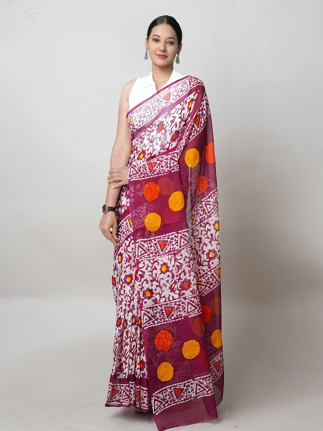 

Unnati Silks Batik Printed Pure Cotton Handloom Kota Saree, Maroon