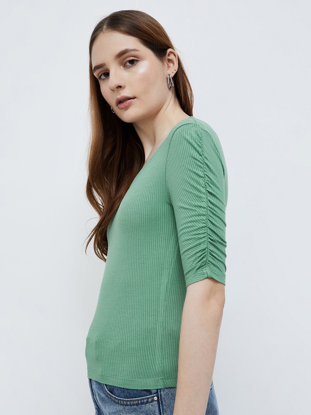 

Ginger by Lifestyle Gathered Detailed Fitted Top, Green