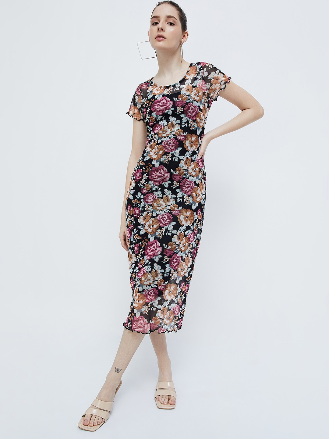 

Ginger by Lifestyle Floral Printed Round Neck Sheath Midi Dress, Black
