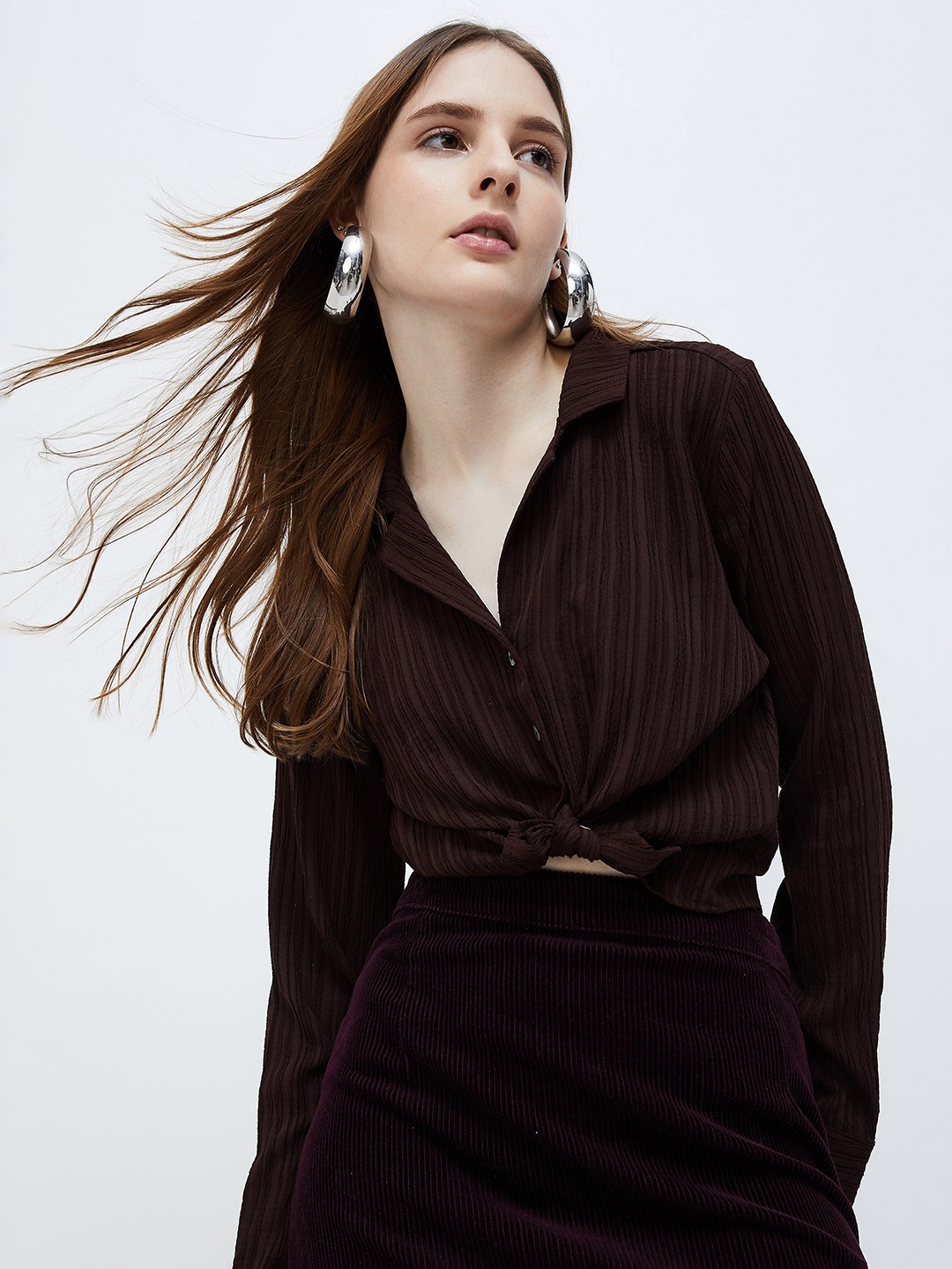 

Ginger by Lifestyle Vertical Striped Cuban Collar Crop Casual Shirt, Brown