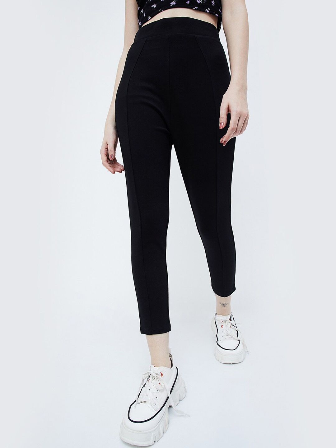 

Ginger by Lifestyle Women Skinny Fit High-Rise Knitted Trousers, Black