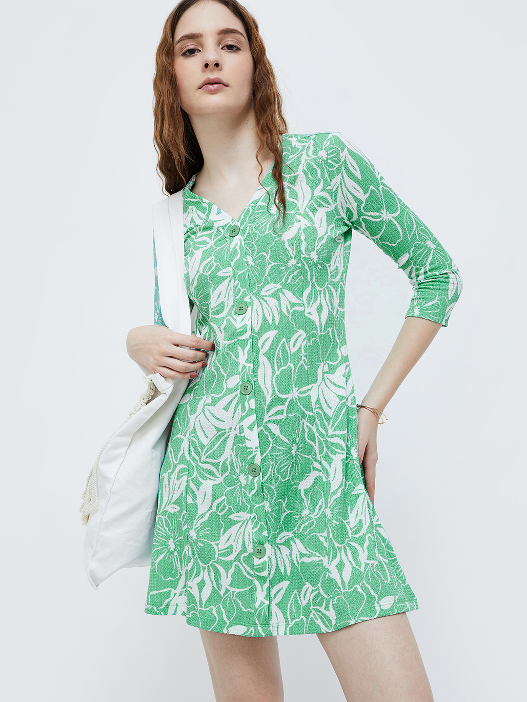 

Ginger by Lifestyle Floral Printed V-Neck A-Line Dress, Green