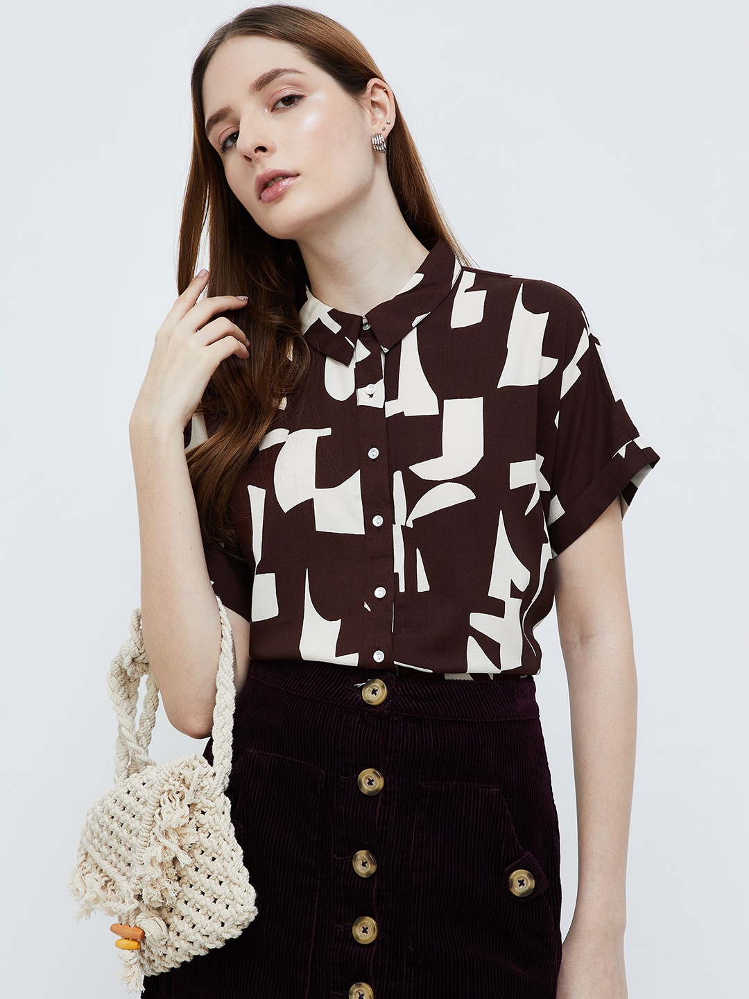 

Ginger by Lifestyle Geometric Printed Extended Sleeves Casual Shirt, Brown