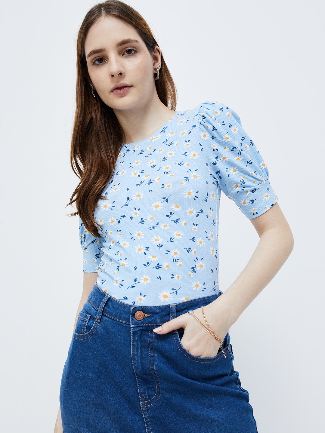 

Ginger by Lifestyle Floral Printed Puff Sleeves Fitted Top, Blue