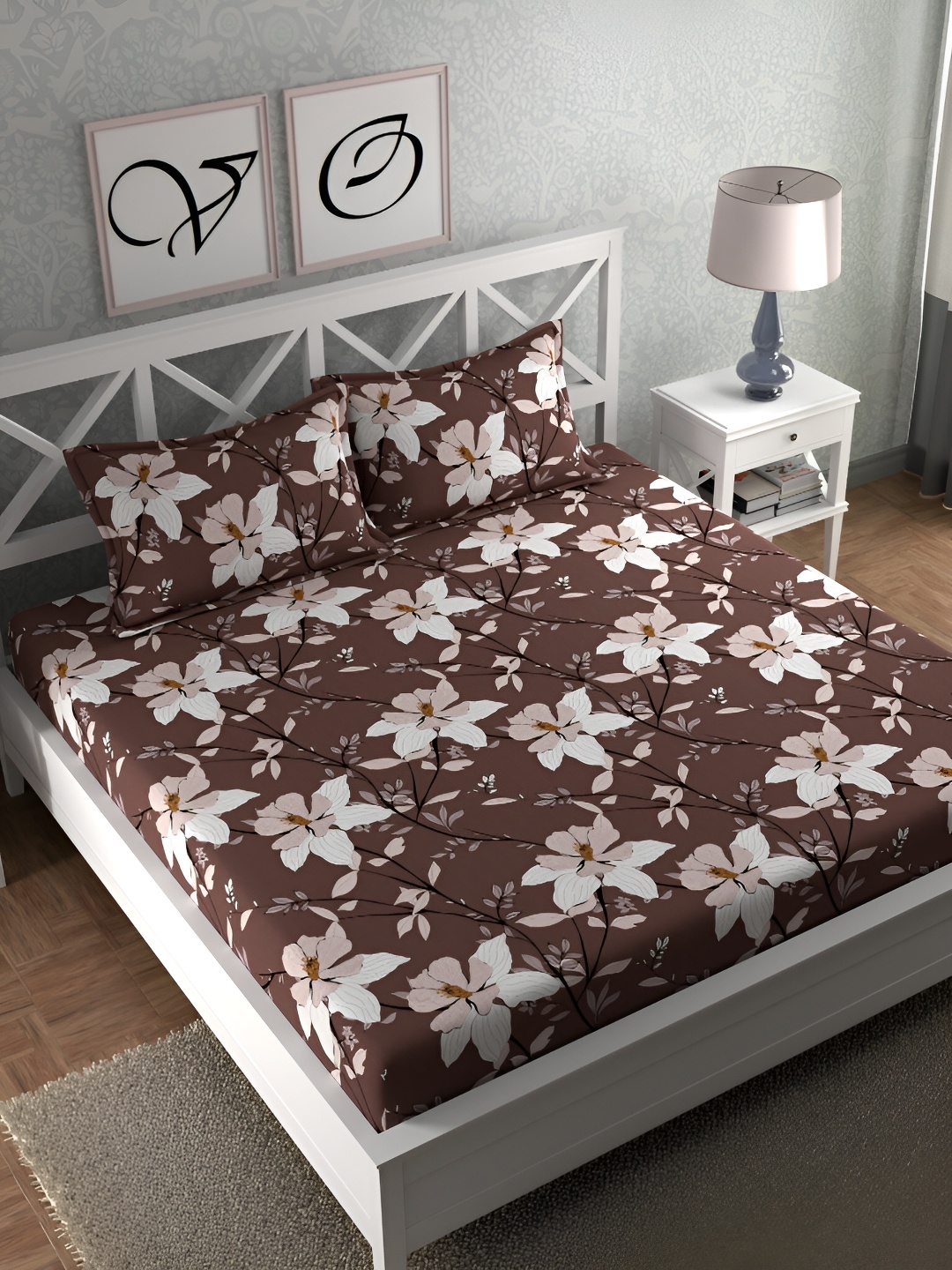 

CG HOMES Brown & White Floral Cotton 160 TC Queen Bedsheet with 2 Pillow Covers