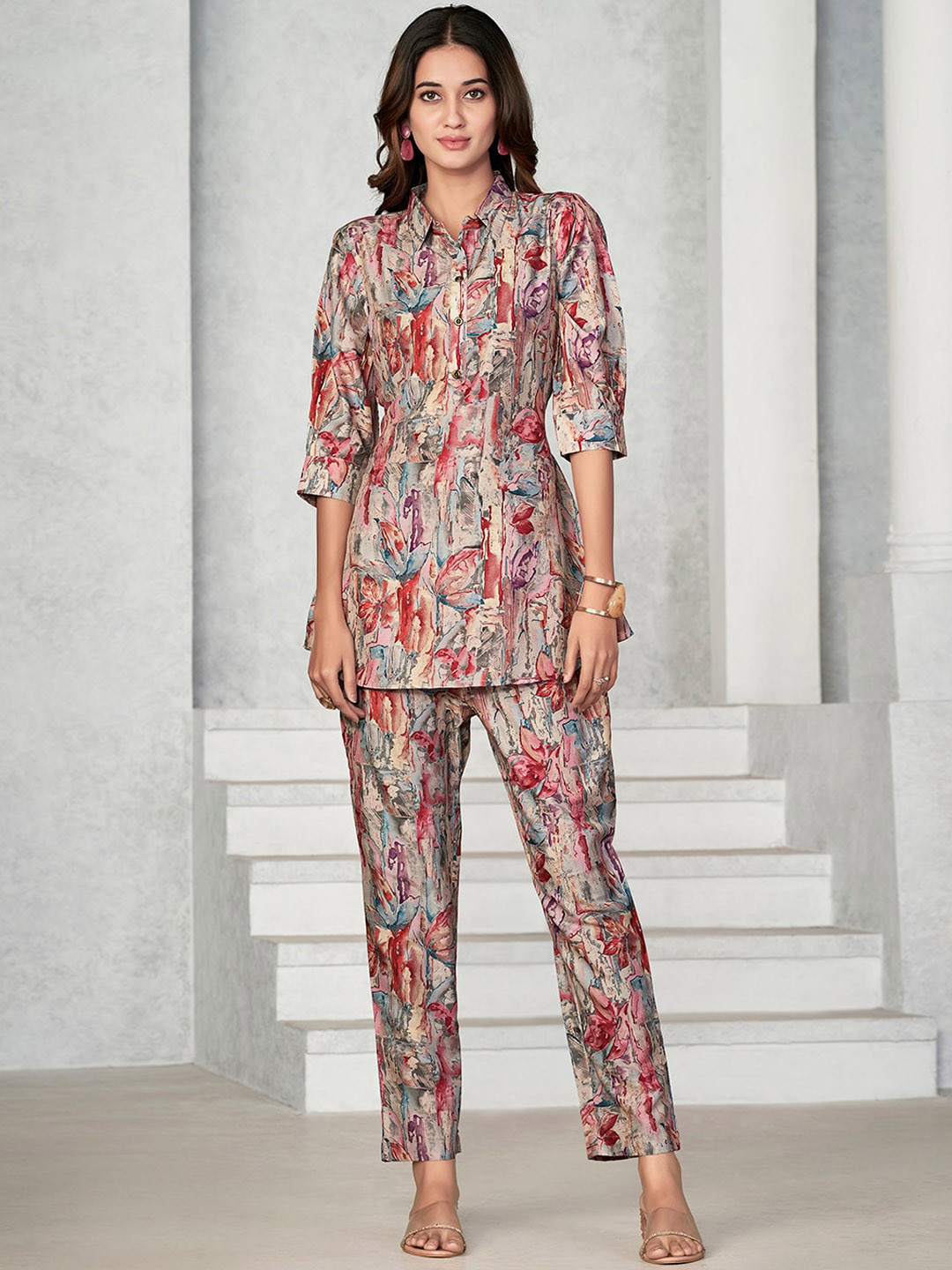 

NAINVISH Floral Printed Top & Trouser, Magenta