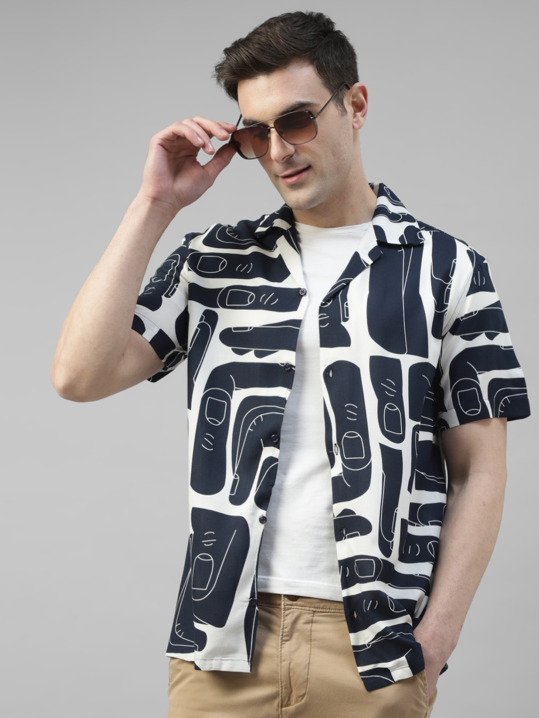 

Hancock Relaxed Fit Abstract Printed Cuban Collar Casual Shirt, Navy blue