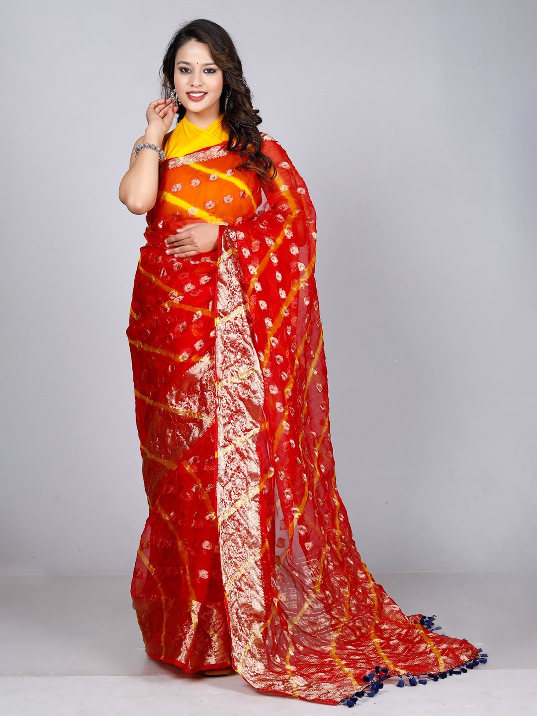 

VL SAREES Woven Design Zari Organza Leheriya Saree With Tassels, Red
