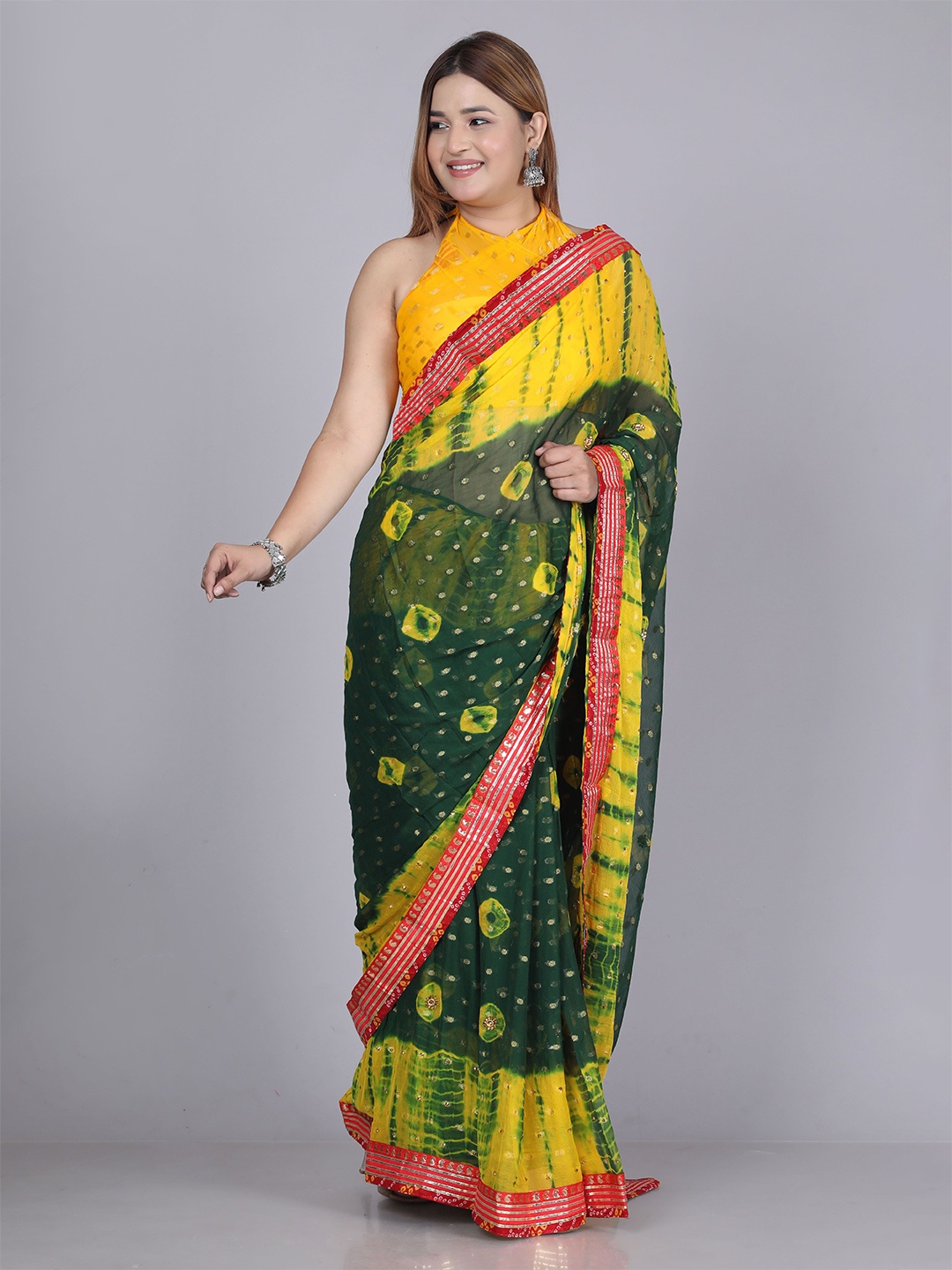 

VL SAREES Bandhani Tie & Dye Gotta Patti Bandhani Saree, Green