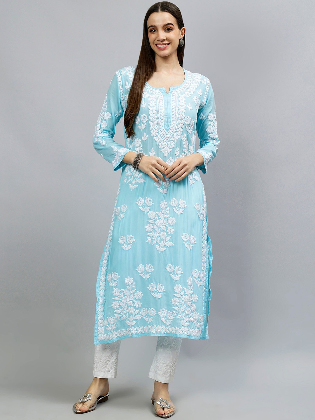 

Seva Chikan Ethnic Motifs Embroidered Lucknowi Chikankari Kurta, Blue