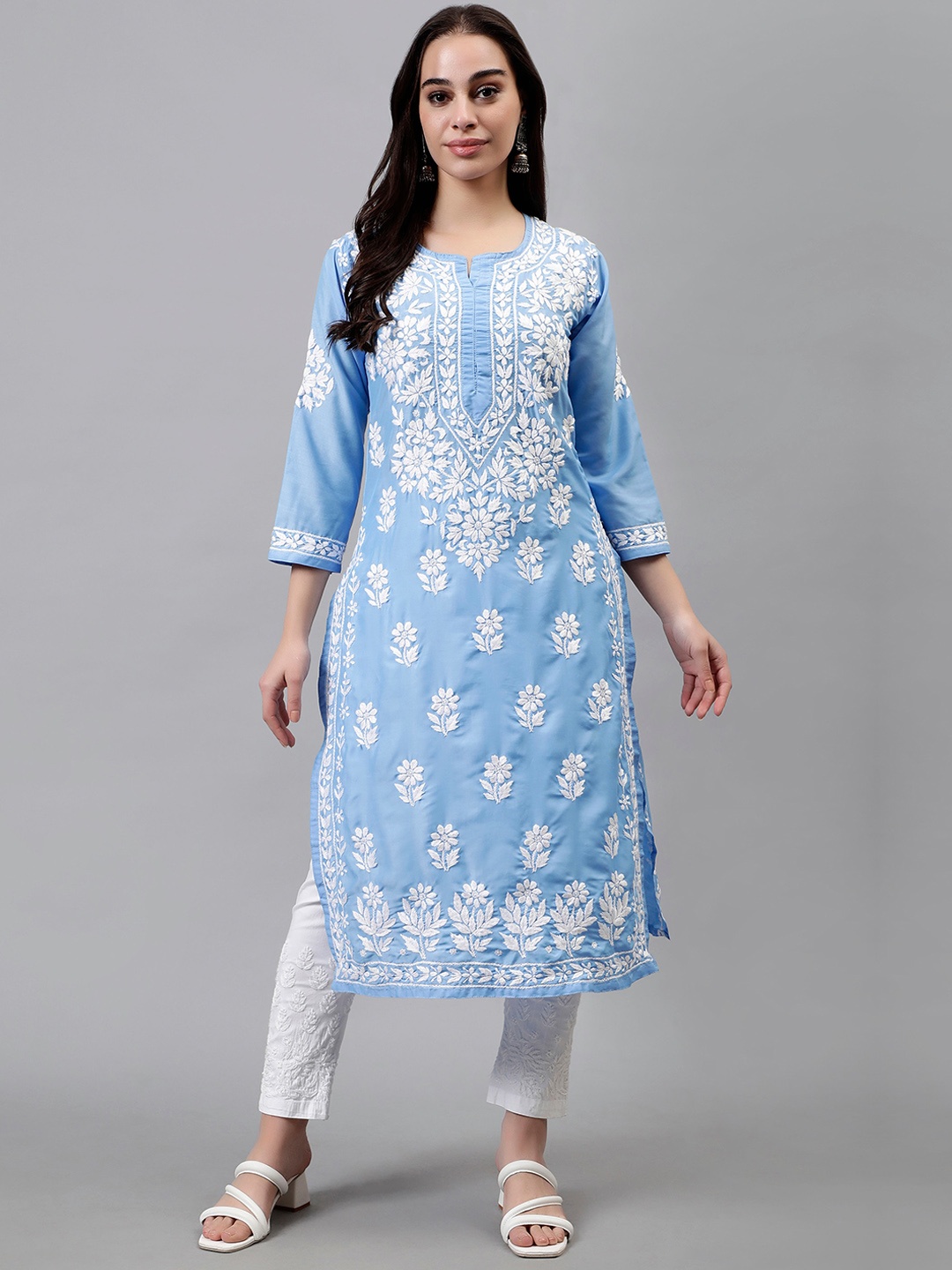 

Seva Chikan Notched Neck Floral Embroidered Chikankari Straight Kurta, Blue