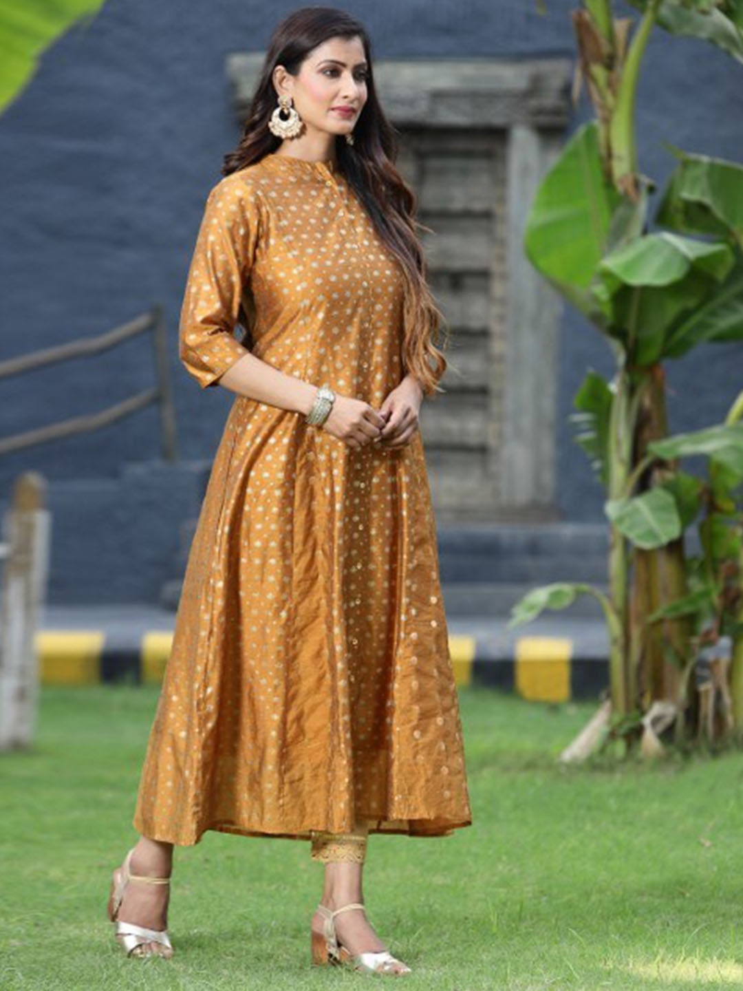 

Juniper Three Quarter Sleeves Sleeves Chanderi Silk Anarkali Kurta, Mustard