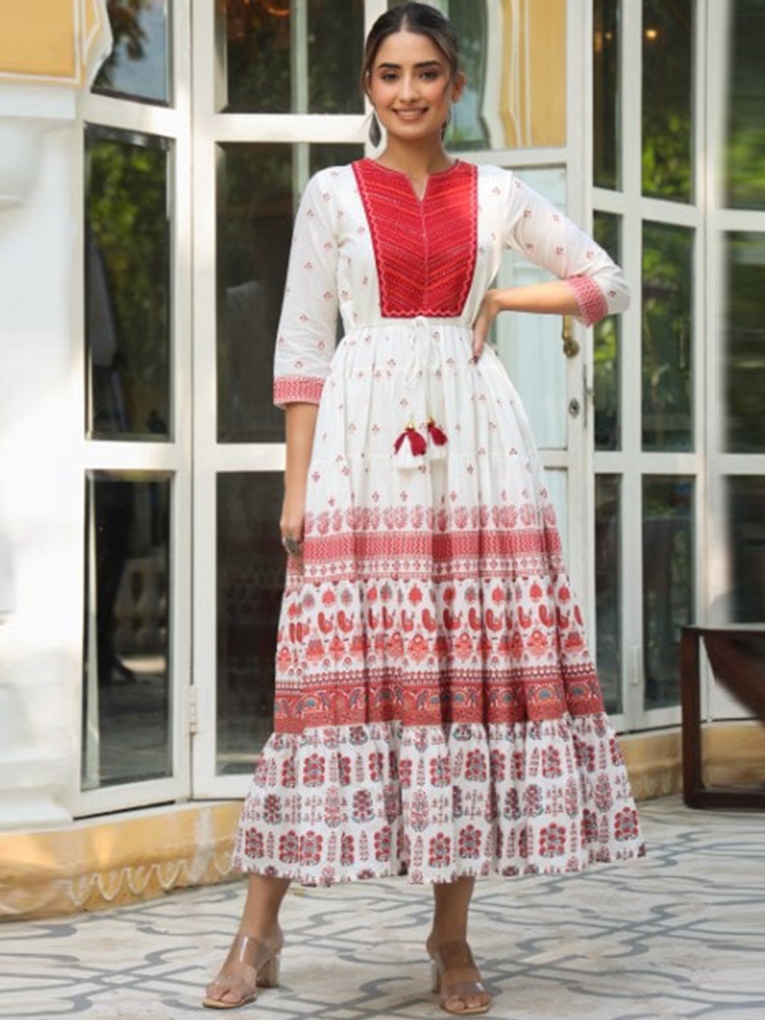 

Juniper Ethnic Motifs Printed Fit & Flare Ethnic Dress, White