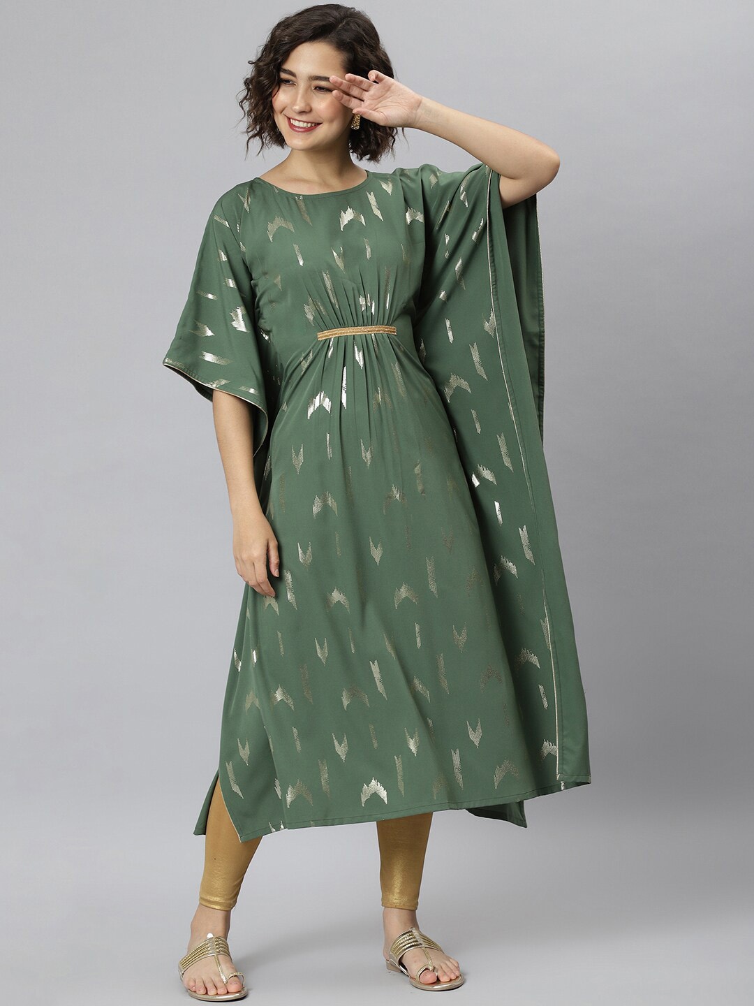 

KALINI Geometric Printed Notched Neck Flared Sleeves Kaftan Kurta, Green