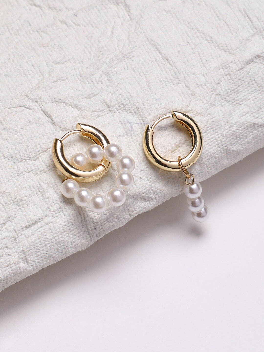 

SOHI Gold-Plated Hoop Earrings