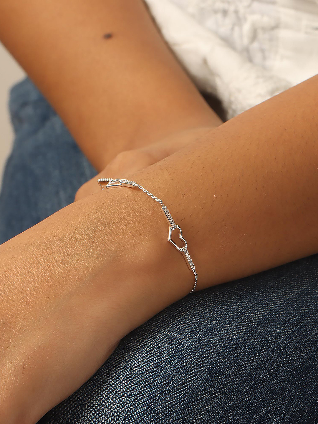 

LeCalla Silver Plated 925 Sterling Silver Cubic Zirconia Stone Studded Link Bracelet