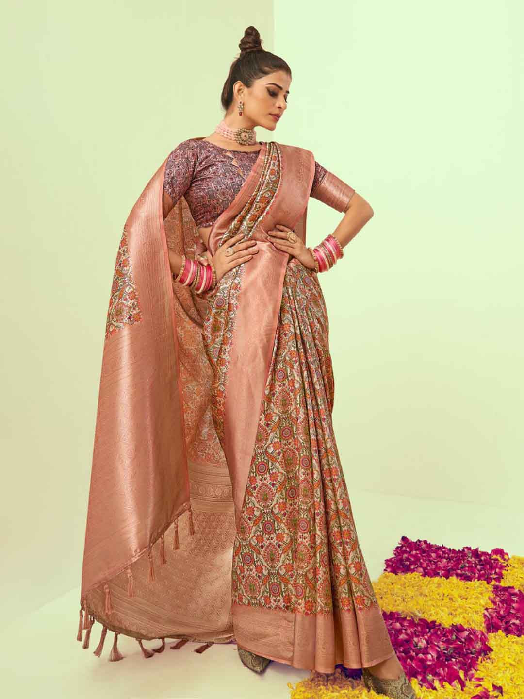 

nirja Fab Ethnic Motifs Zari Art Silk Kanjeevaram Saree, Green