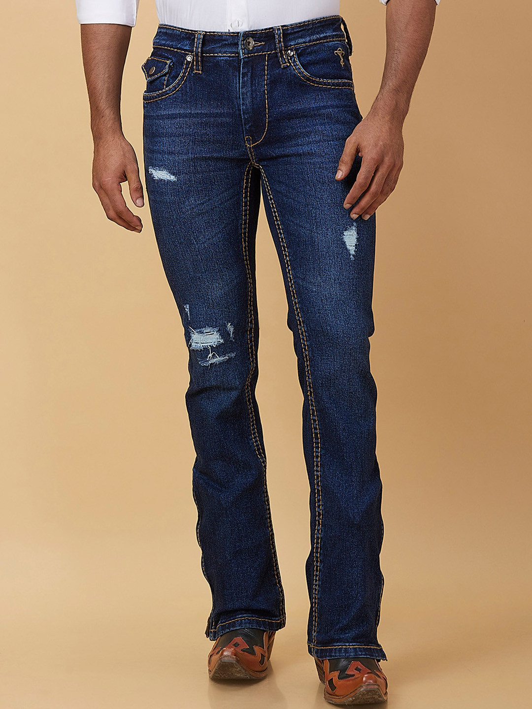 

mode de base Men Bootcut Mildly Distressed Light Fade Cotton Stretchable Jeans, Blue