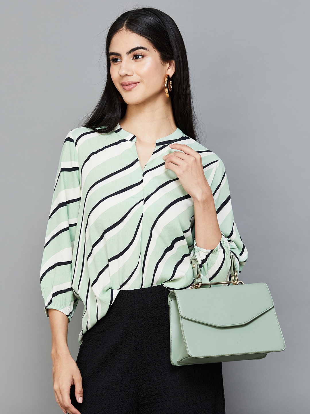 

CODE by Lifestyle Abstract Printed Mandarin Collar Puff Sleeves Top, Sea green