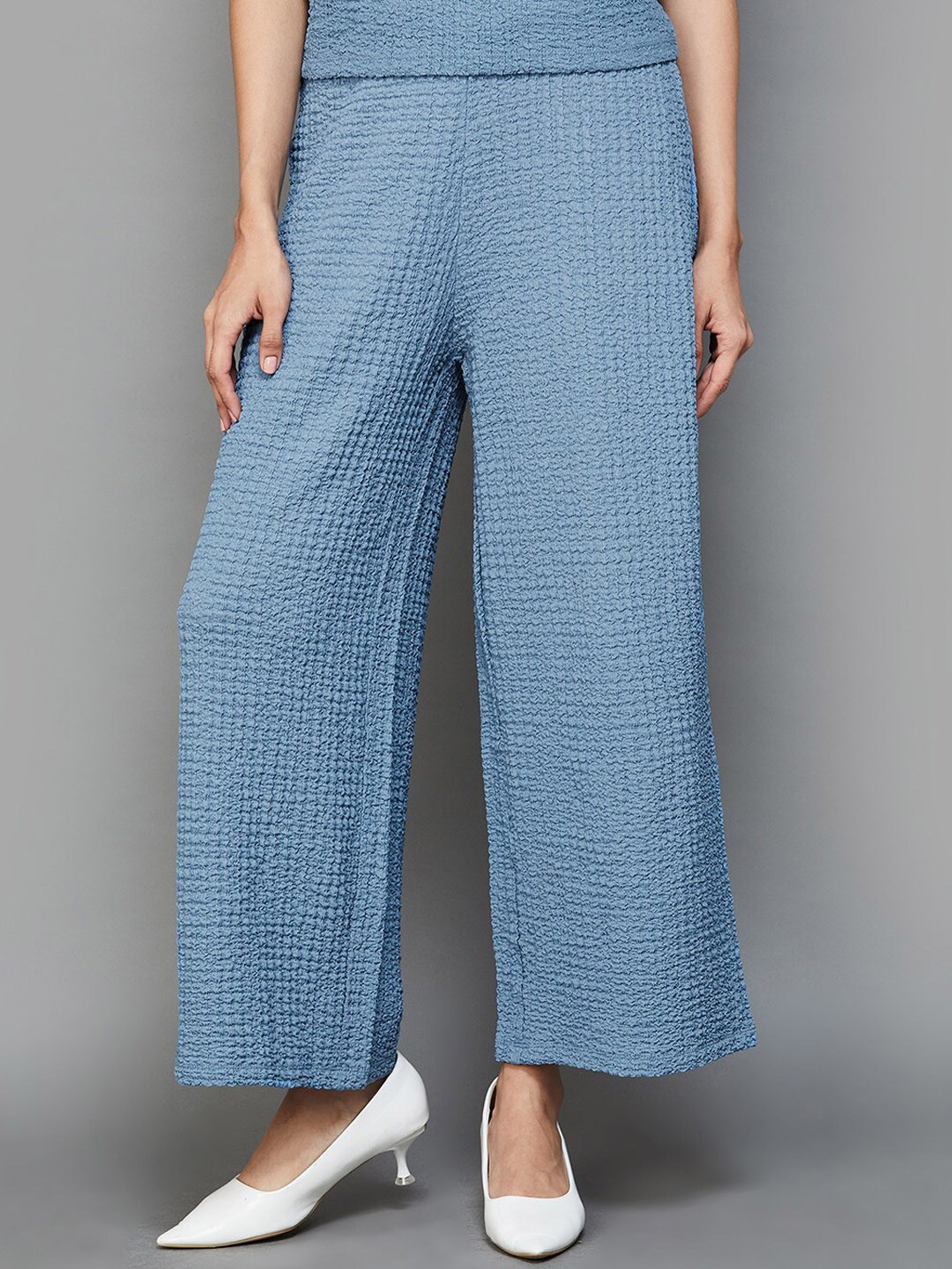 

CODE by Lifestyle Women Mid-Rise Textured Parallel Trouser, Blue