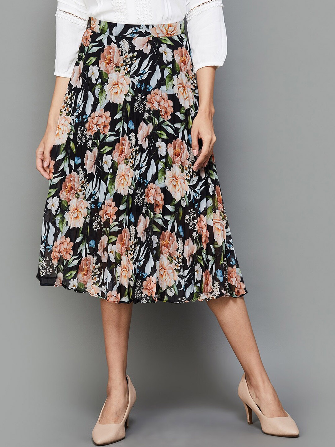 

CODE by Lifestyle Floral Printed Flared Midi Skirt, Black