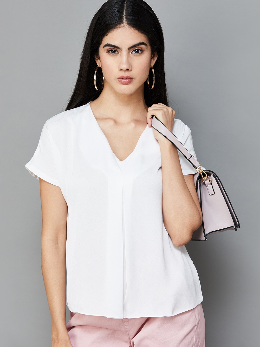 

CODE by Lifestyle V-Neck Extended Sleeves Top, White