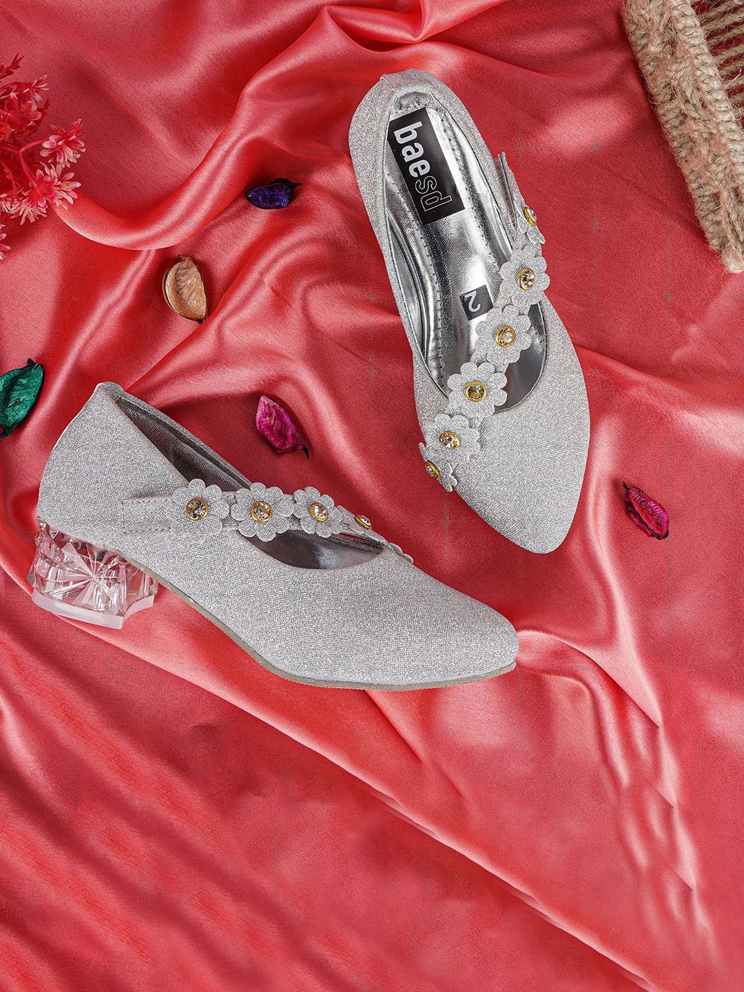 

BAESD Girls Embellished Block Heel Pumps, Silver