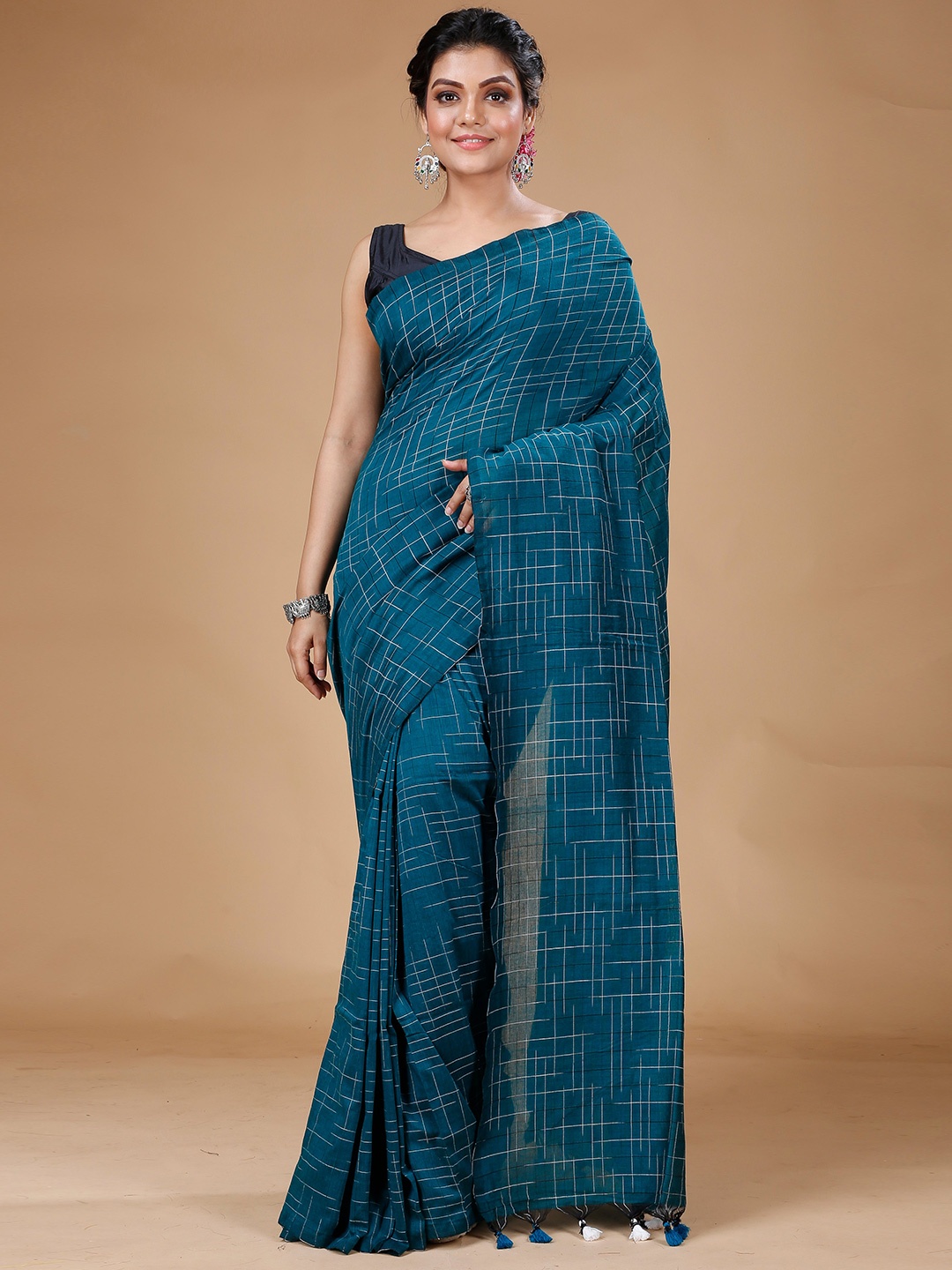 

SLAGHA Checked Pure Cotton Taant Saree with Tassels, Teal
