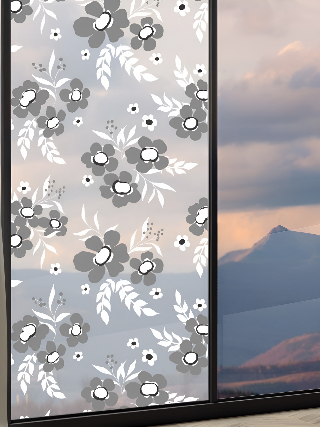 

CVANU Grey & White Floral Waterproof & Self Adhesive Window Film