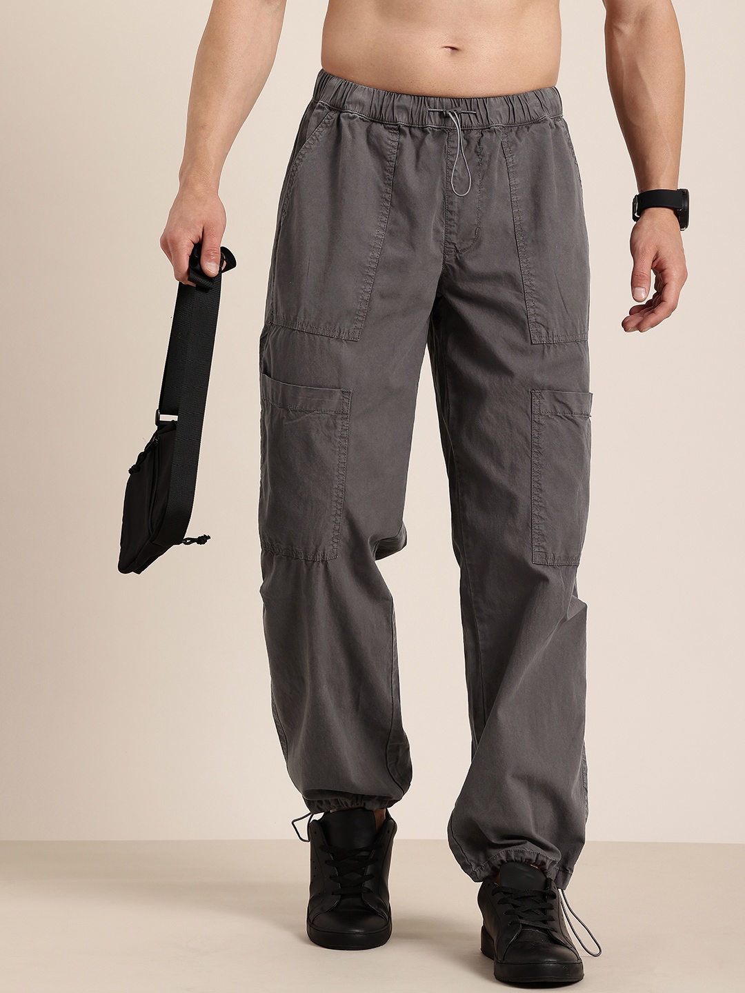 

HERE&NOW Men Pure Cotton Relaxed Fit Cargo Joggers, Grey