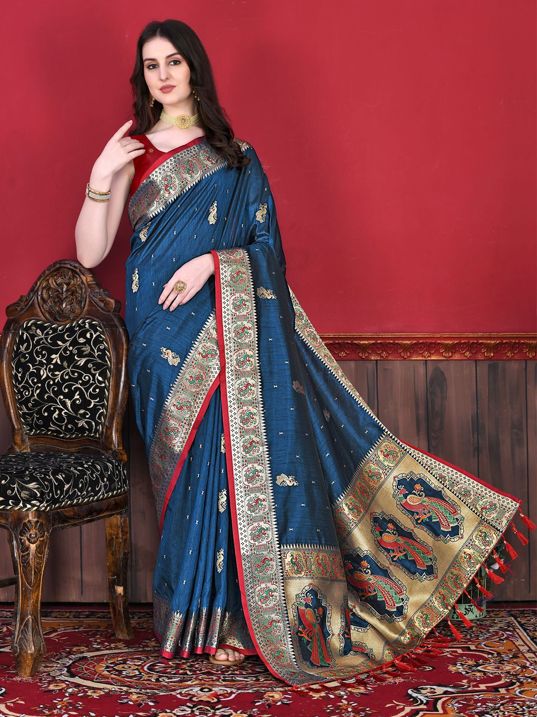 

V3 FASHION STUDIO Ethnic Motifs Zari Pure Silk Paithani Saree, Navy blue