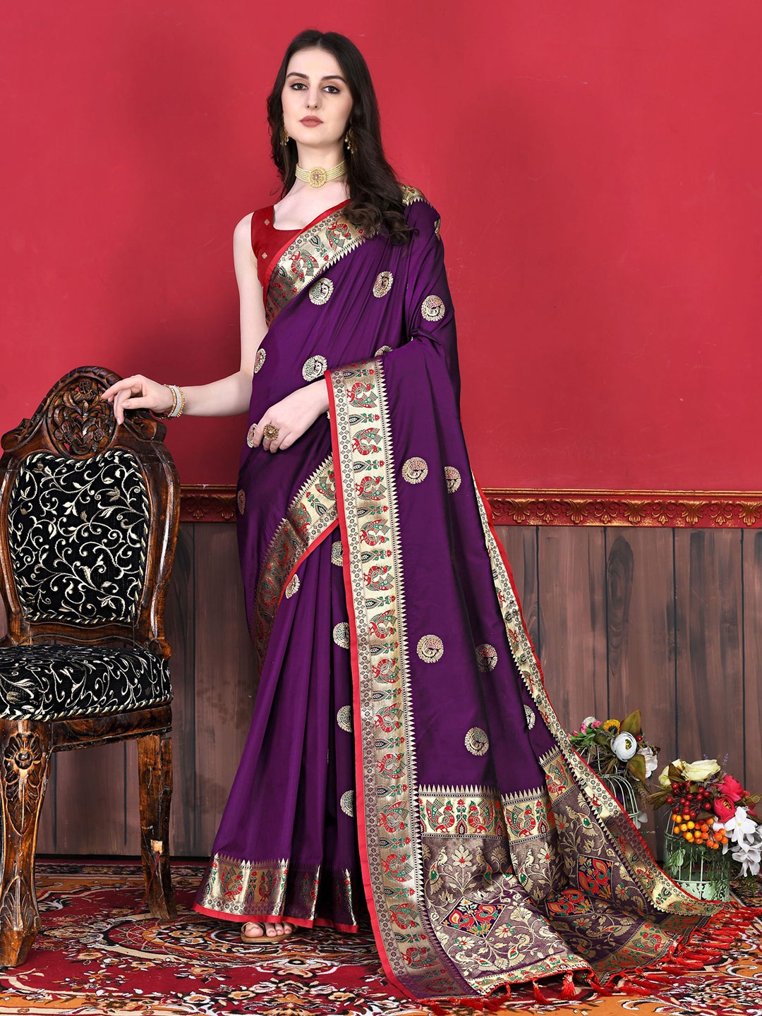 

V3 FASHION STUDIO Ethnic Motifs Woven Design Zari Pure Silk Paithani Saree, Purple