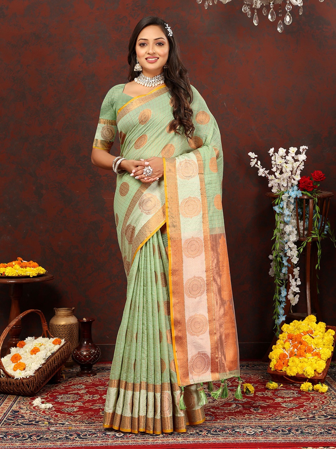 

V3 FASHION STUDIO Ethnic Motifs Zari Pure Silk Jamdani Saree, Green