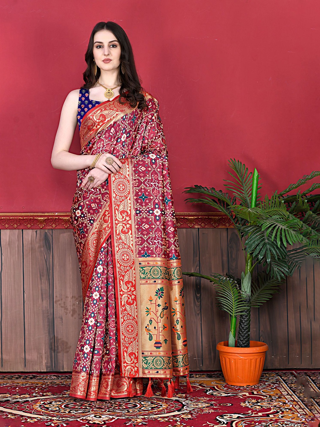 

V3 FASHION STUDIO Ethnic Motifs Zari Pure Silk Banarasi Saree, Orange