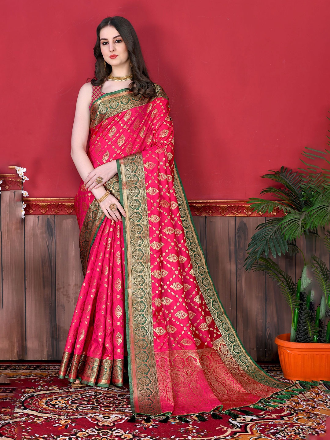 

V3 FASHION STUDIO Ethnic Motifs Woven Design Zari Pure Silk Banarasi Saree, Pink