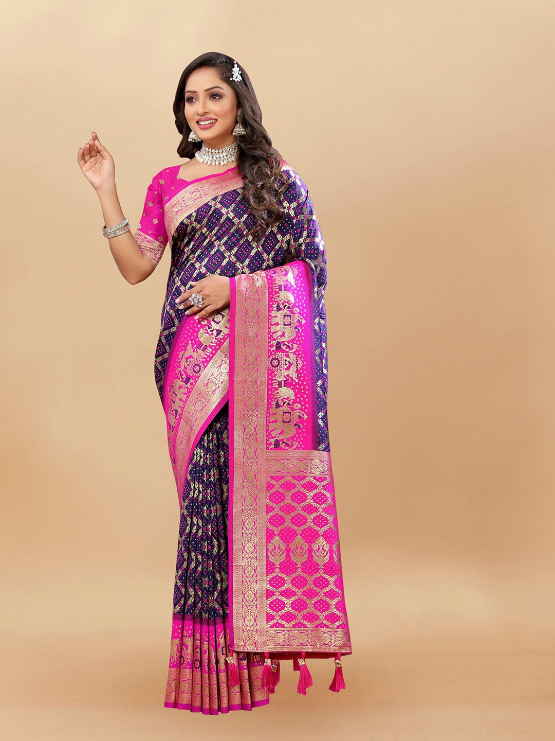 

V3 FASHION STUDIO Ethnic Motifs Woven Design Zari Pure Silk Patola Saree, Navy blue