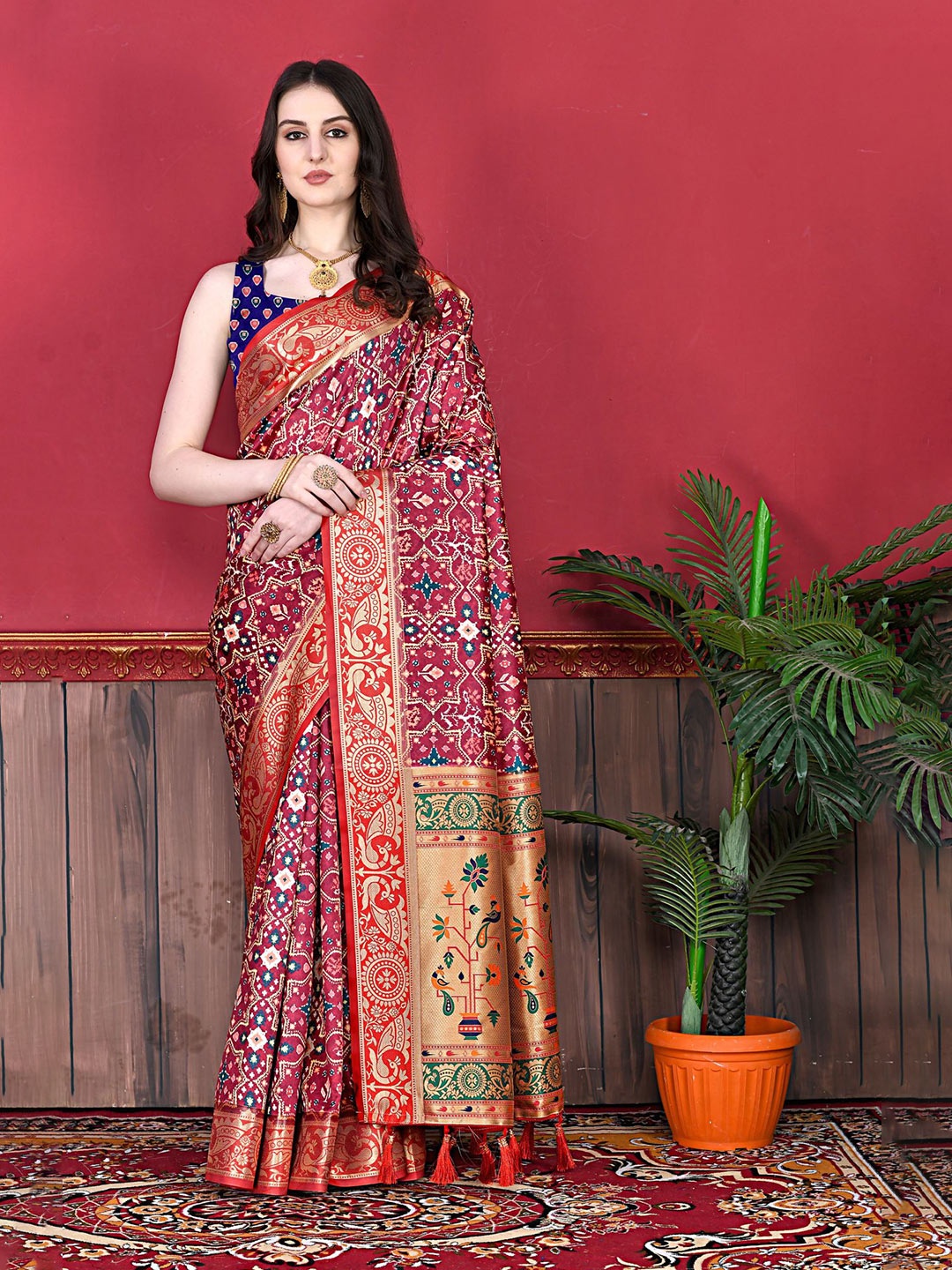 

V3 FASHION STUDIO Ethnic Woven Design Zari Pure Silk Patola Saree With Tassels, Maroon