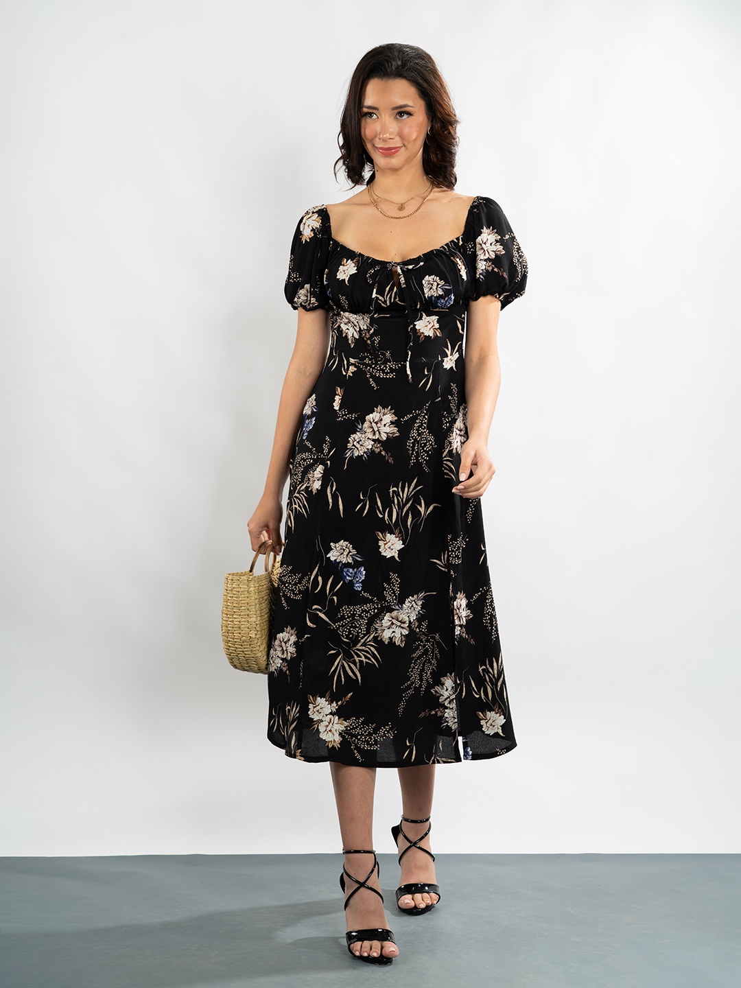 

Stylecast X Hersheinbox Floral Print A-Line Midi Dress, Black