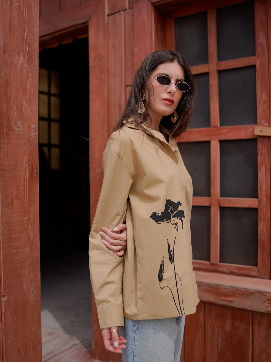 

Stylecast X Hersheinbox Pure Cotton Graphic Printed Casual Shirt, Brown