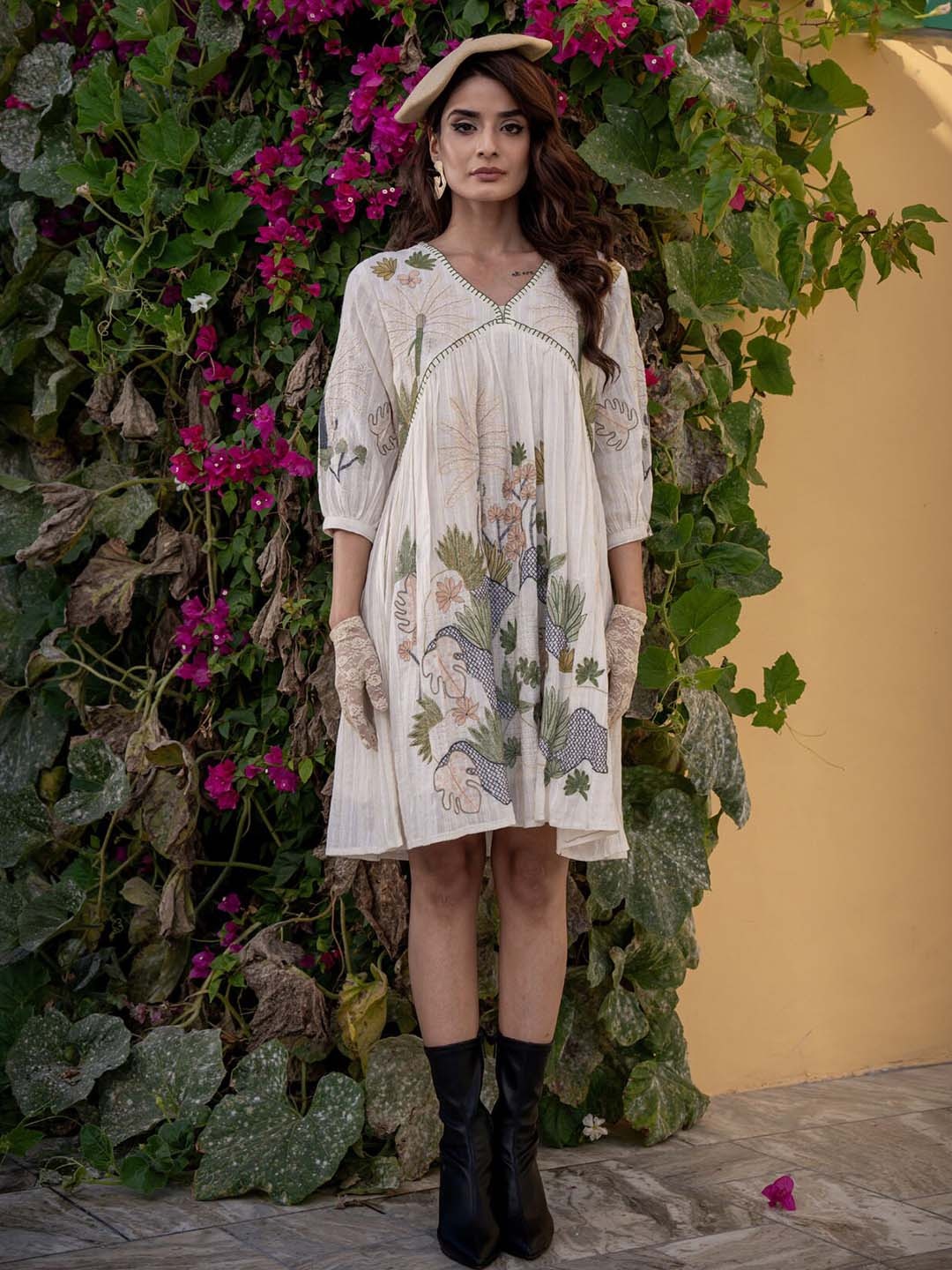 

FASHION DWAR Floral Printed V-Neck A-Line Dress, Off white